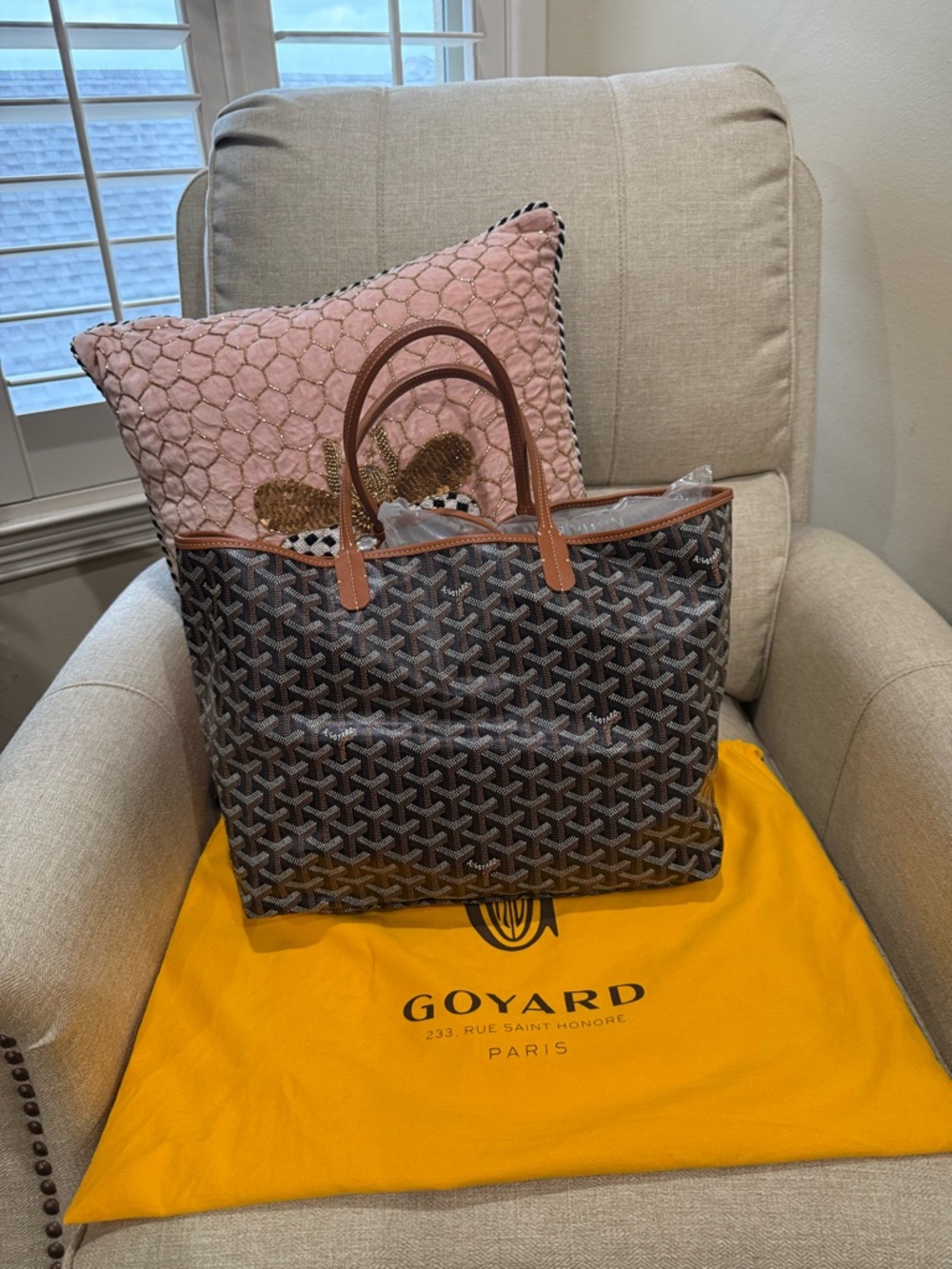 Goyard Saint Louis PM tote Brown Tan Goyardine Canvas + Dust Bag Authentic